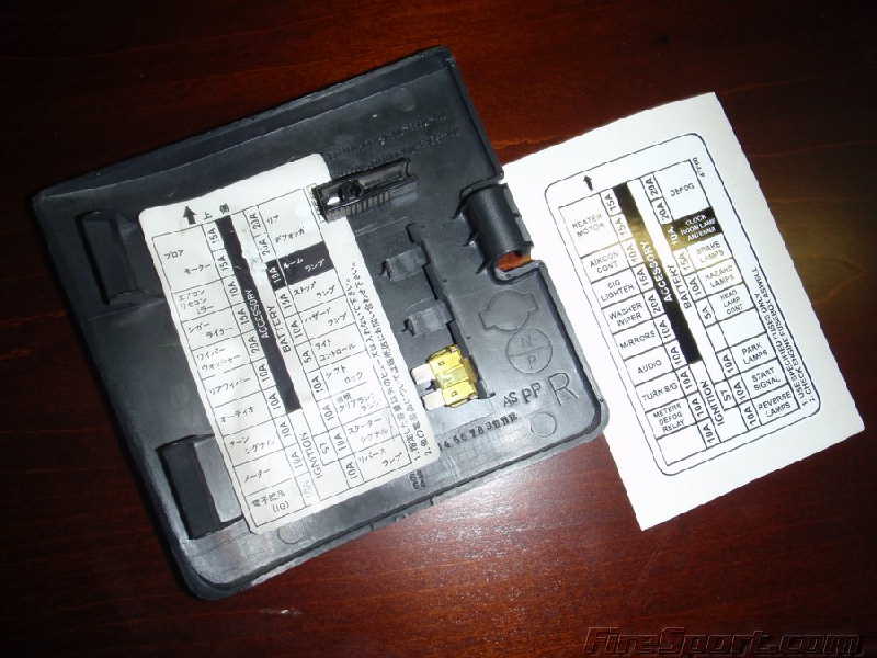 180 fuse box rsz.jpg