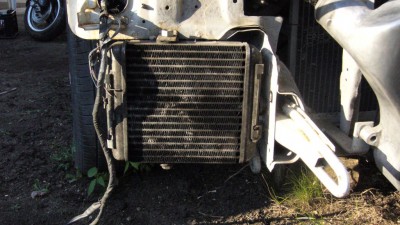 P1000849.jpg (124.68 KiB) Zobrazeno 9237 x Olej. chladič s držaky 500